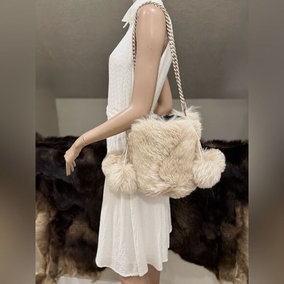 Beige Real Shearling Handmade Drawstring Bucket Bag Includes 4 Fur Balls Charm - Picture 2 of 16